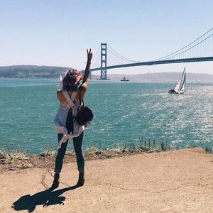 UO (silence + noise) criss-cross open back top